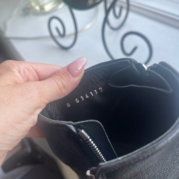 Chanel ankle boots size 5.5 - Picture 5 of 7